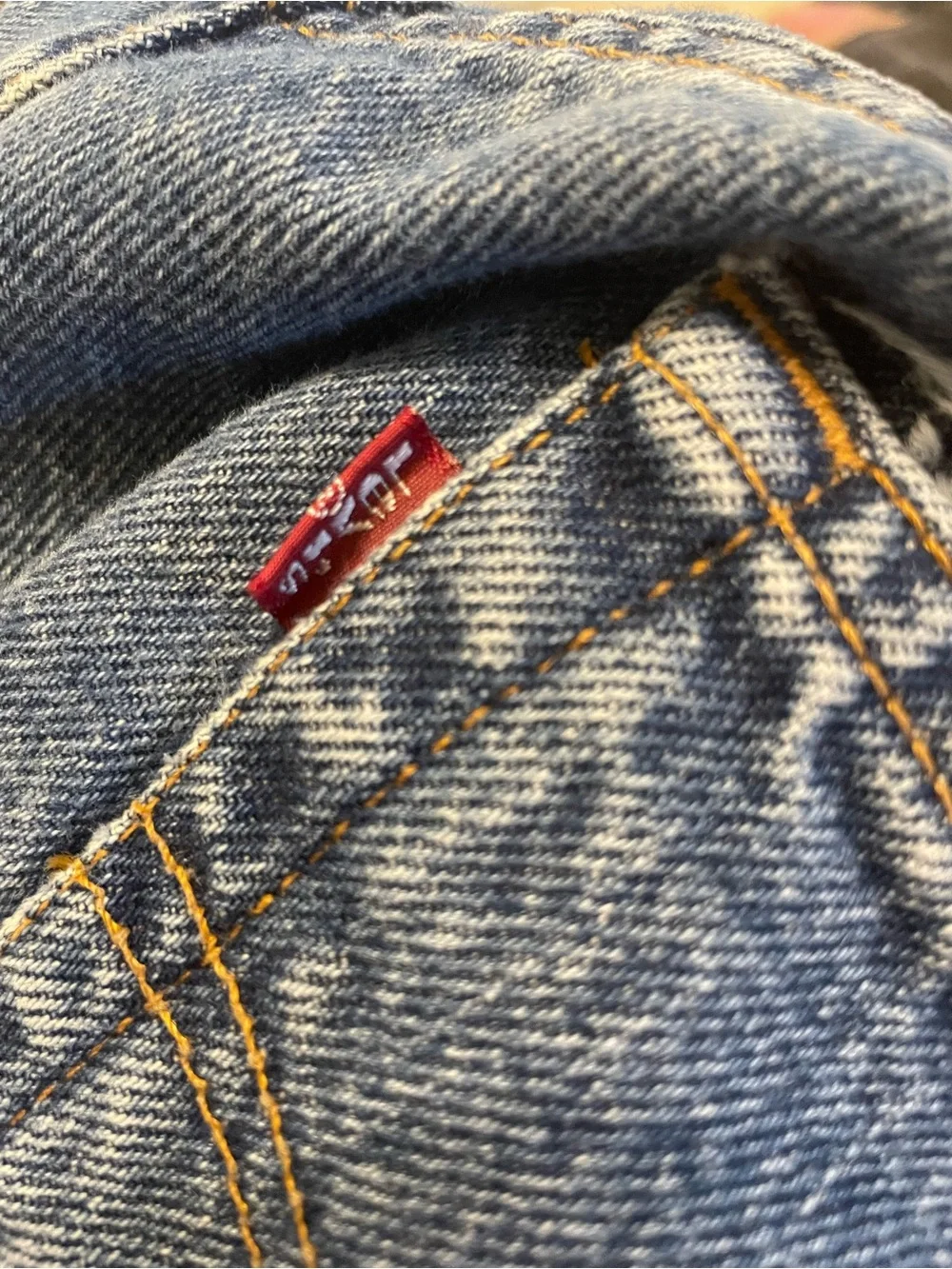 Vintage 1999 Levis 550 Medium Stonewash Jeans M110 Button Assembled DR US Cut